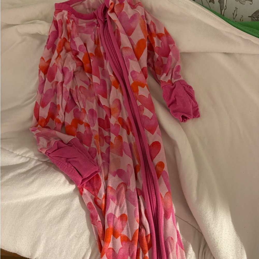 Little Sleepies Pink hearts